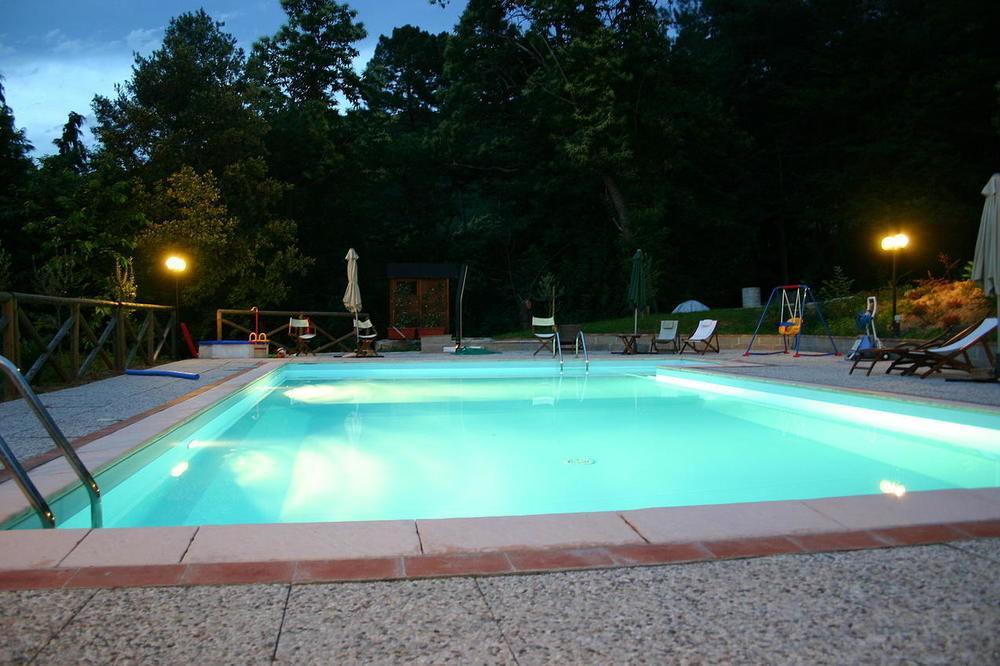 Agriturismo Le Fontanacce เปสเชีย ภายนอก รูปภาพ