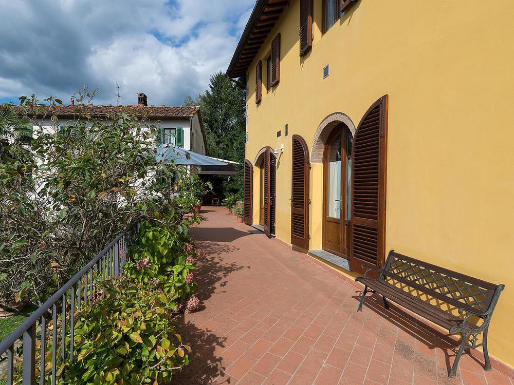 Agriturismo Le Fontanacce เปสเชีย ภายนอก รูปภาพ