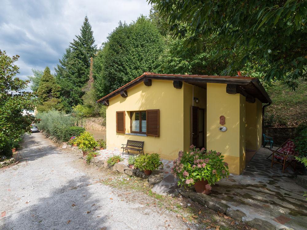 Agriturismo Le Fontanacce เปสเชีย ภายนอก รูปภาพ