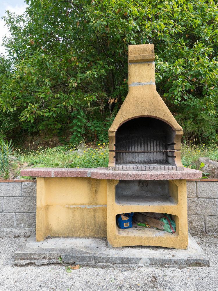 Agriturismo Le Fontanacce เปสเชีย ภายนอก รูปภาพ